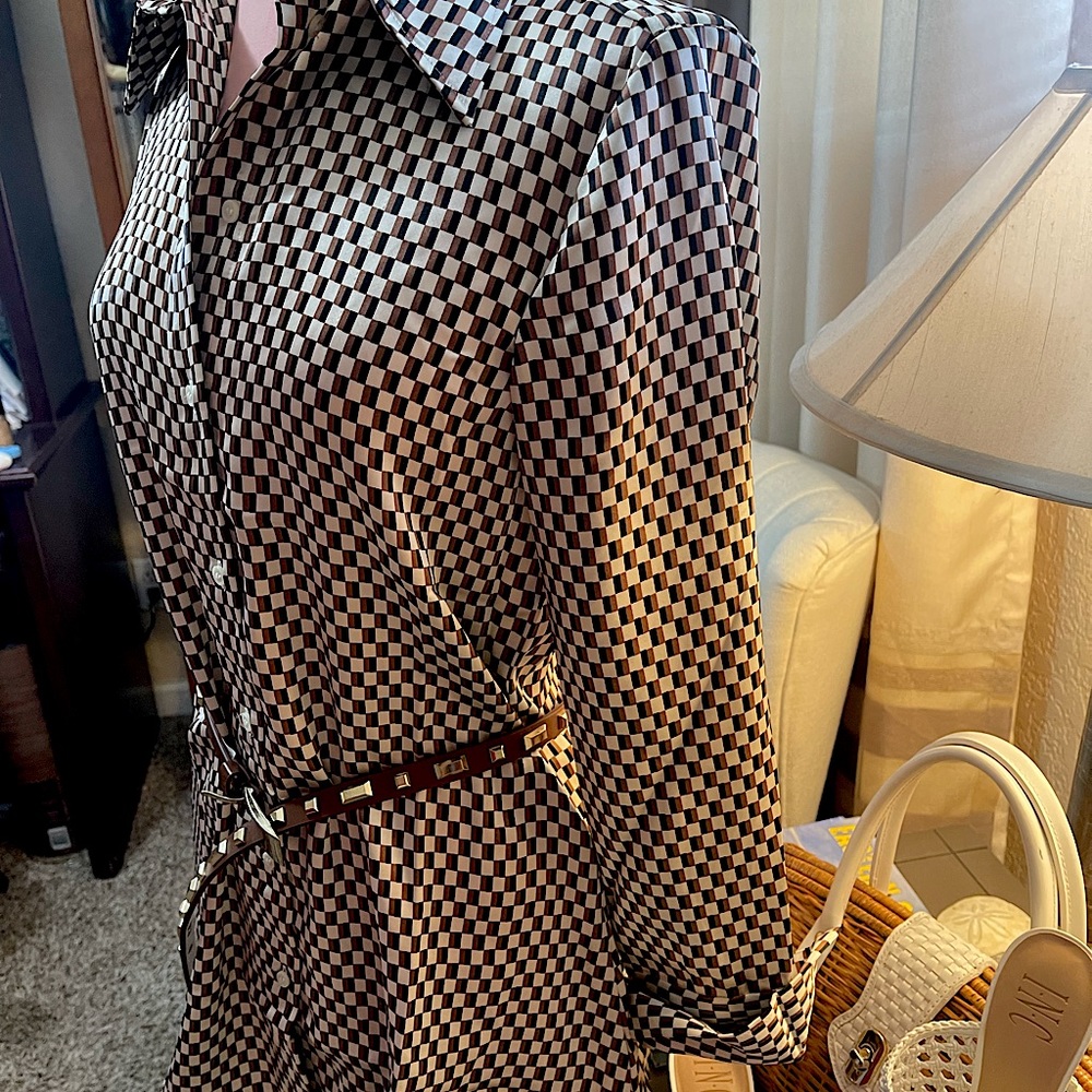 H&M button down Blouse only - Picture 5 of 5